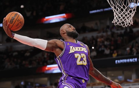 开云体育app官网下载地址-湖人复仇！詹姆斯连创5大NBA神迹，东契奇队史第一，八村塁轰23分